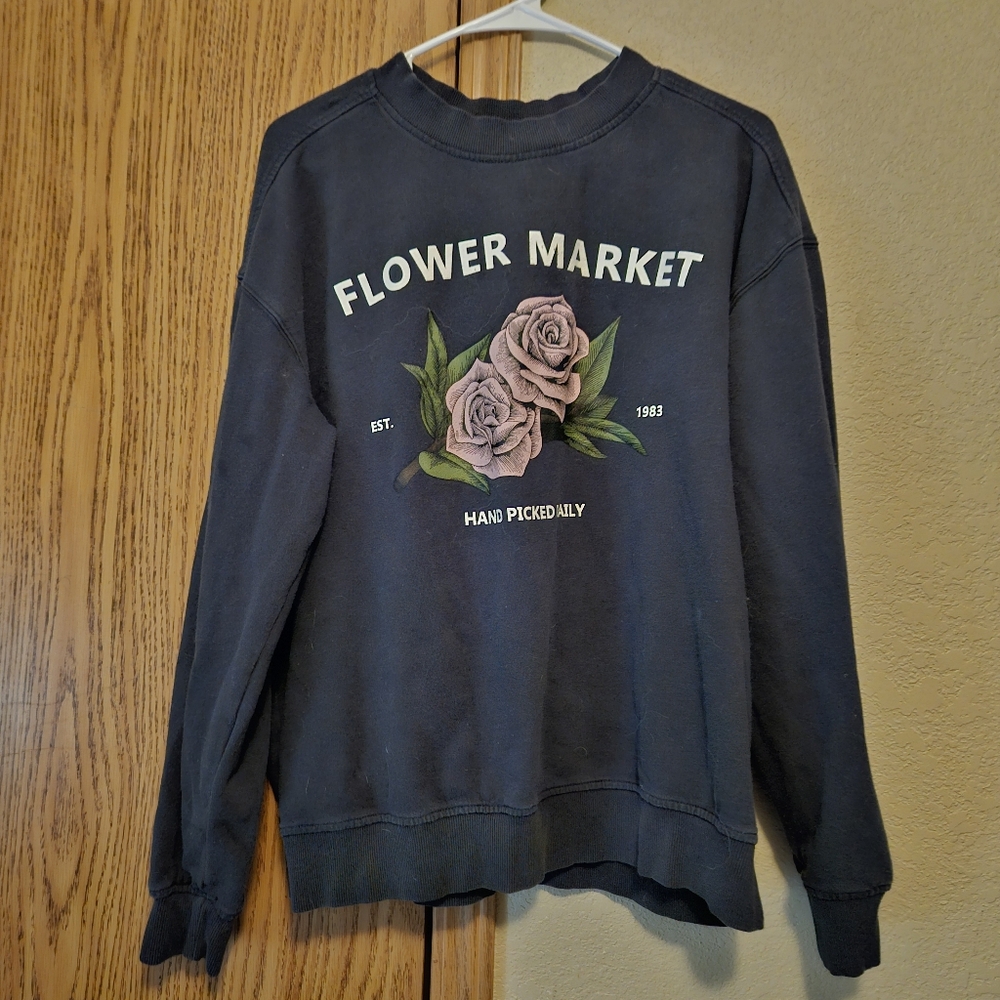 Pullover Sweatshirt